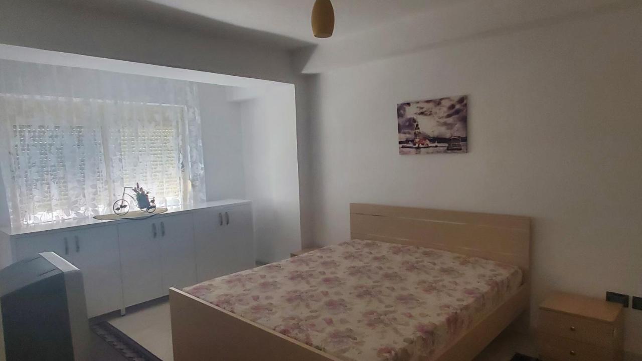 Olsi Vlorë Exterior foto